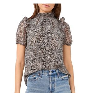 Smocked Puff Sleeve Top NWT ☀️